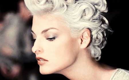 Linda Evangelista is regarded as one of the most accomplished models.